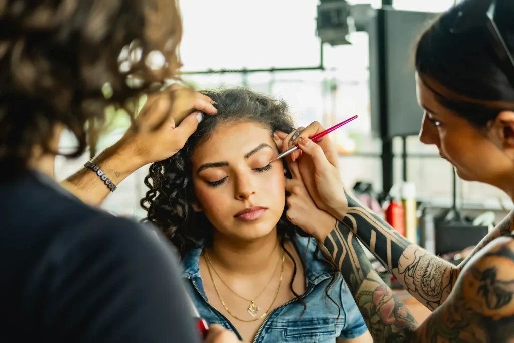 maquillage mariage  
maquillage gala  
maquillage soirée  
maquillage professionnel